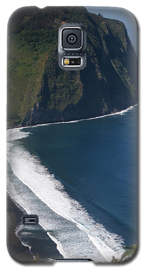 Waipio Valley Galaxy S5 Case featuring the photograph Blue Hawaii by Kathleen Scanlan