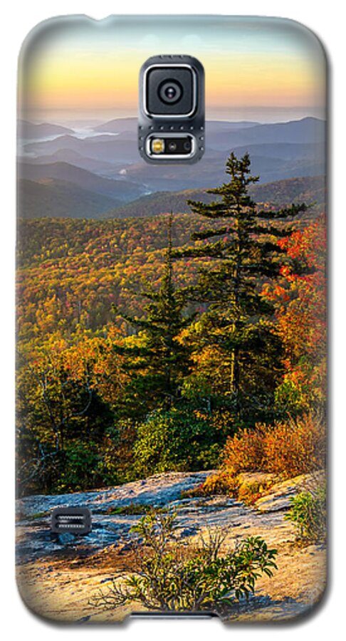 Beacon Heights Galaxy S5 Case featuring the photograph Blue Ridge morning by Anthony Heflin
