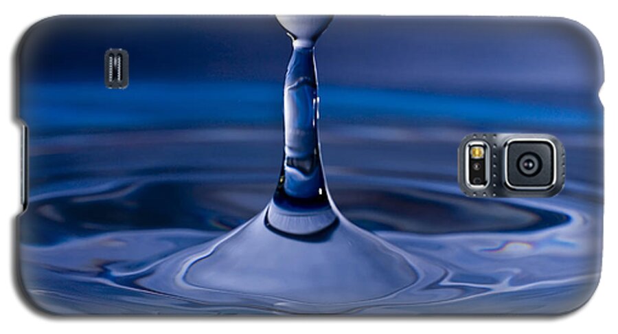 Water Splash Galaxy S5 Case featuring the photograph Blue Water Drop by Anthony Sacco