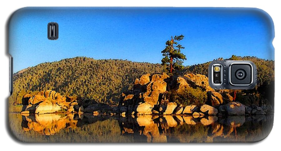 Boulder Bay Galaxy S5 Case featuring the photograph Boulder Bay by Timothy Bulone