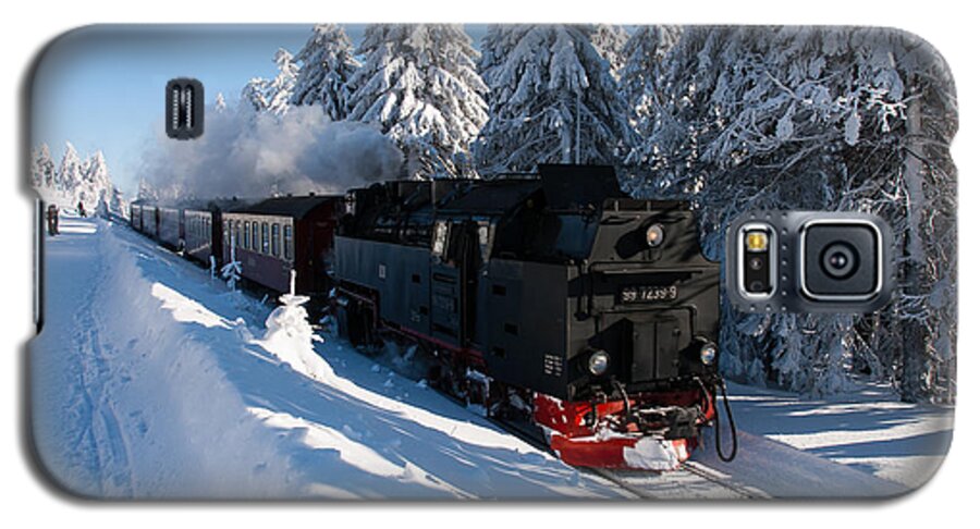 Winter Galaxy S5 Case featuring the photograph Brockenbahn by Andreas Levi