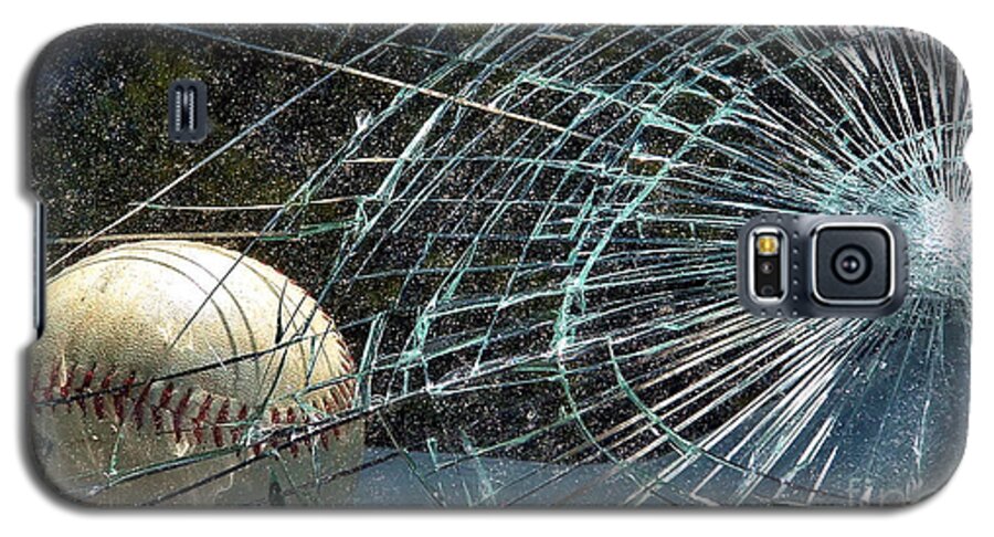 Window Galaxy S5 Case featuring the photograph Broken Window by Robyn King
