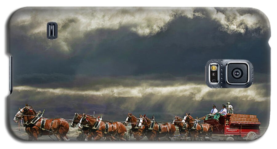 Budweiser Clydesdales Galaxy S5 Case featuring the photograph Budweiser Clydesdales by Blake Richards