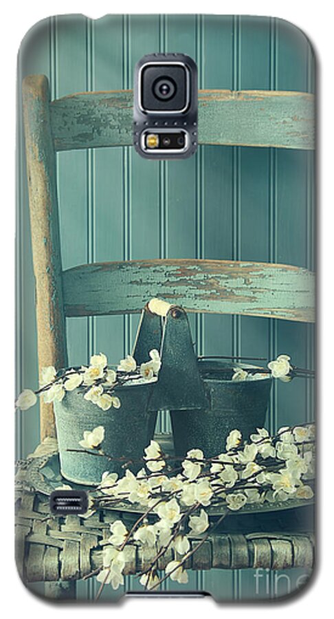 Spring Galaxy S5 Case featuring the photograph Bunch of fake apple blossoms on old chair by Sandra Cunningham