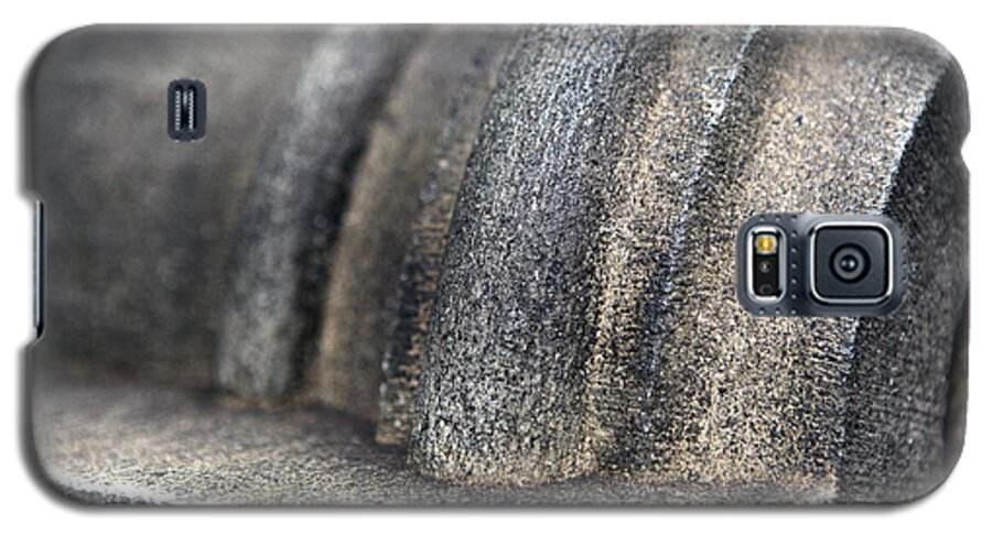 09.29.13_a 079 Galaxy S5 Case featuring the photograph Carving Stone by Dorin Adrian Berbier