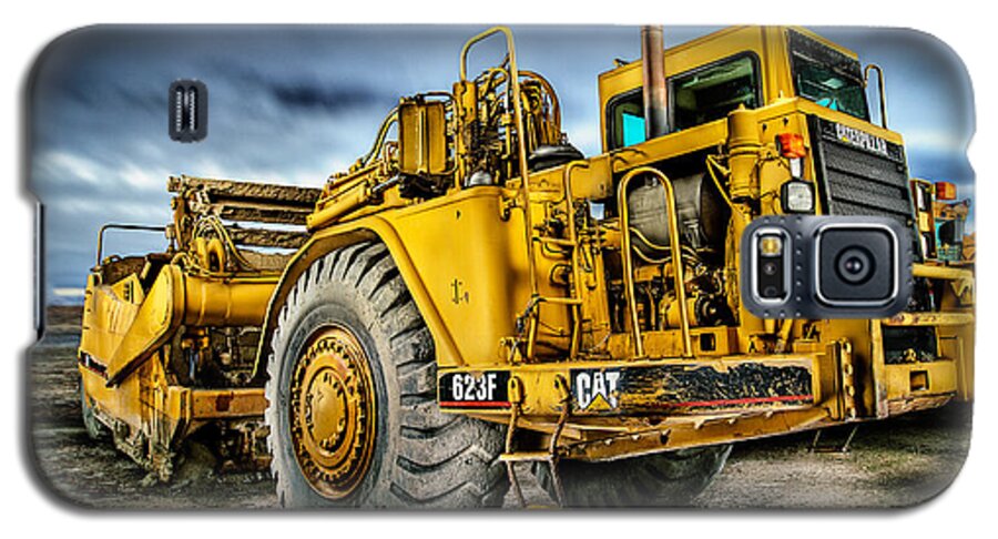 Engine Galaxy S5 Case featuring the photograph Caterpillar CAT 623F Scraper by YoPedro