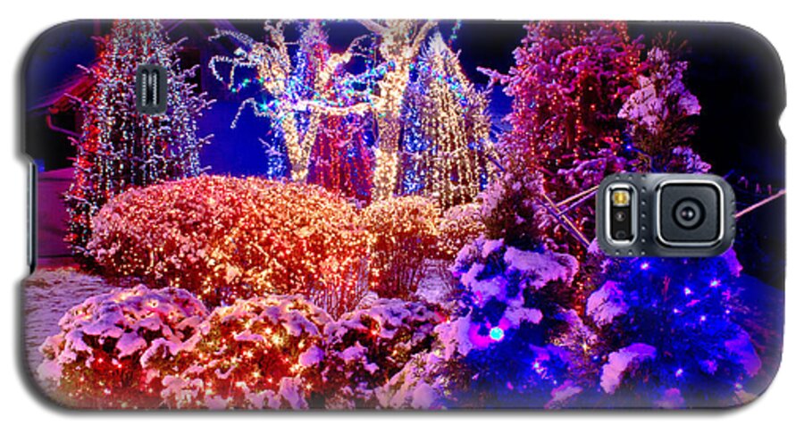 Christmas Galaxy S5 Case featuring the photograph Christmas lights in the park by Brch Photography