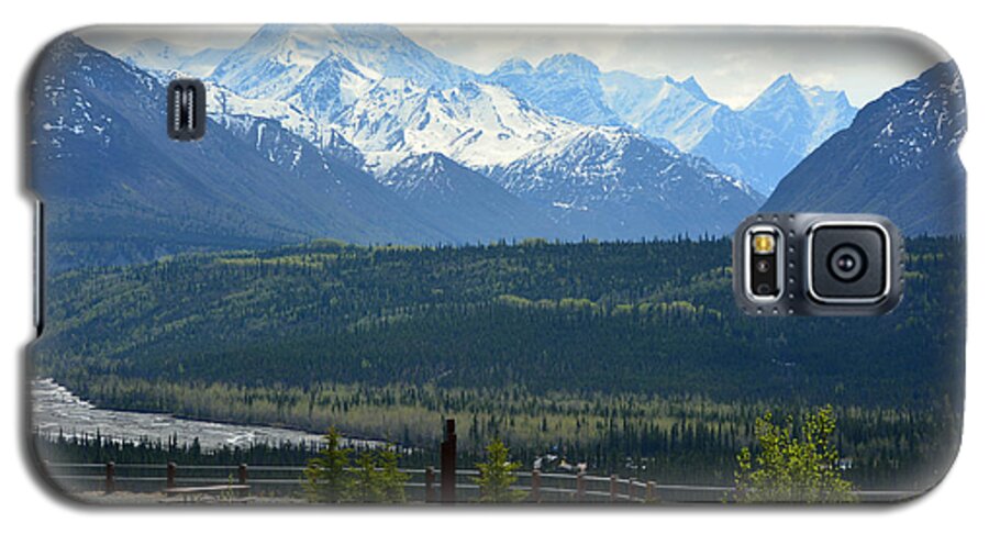 Alaska Galaxy S5 Case featuring the photograph Chugach Mountains by Andrew Matwijec