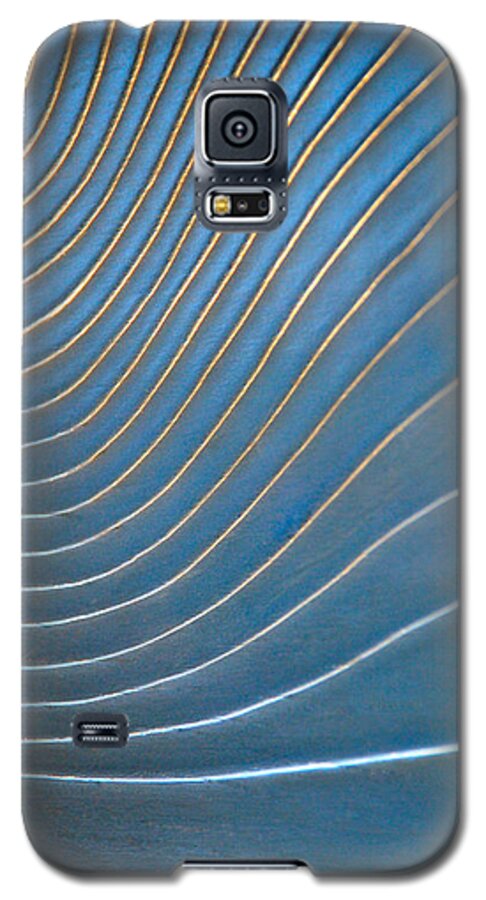 Light Galaxy S5 Case featuring the photograph Contours 1 by Wendy Wilton