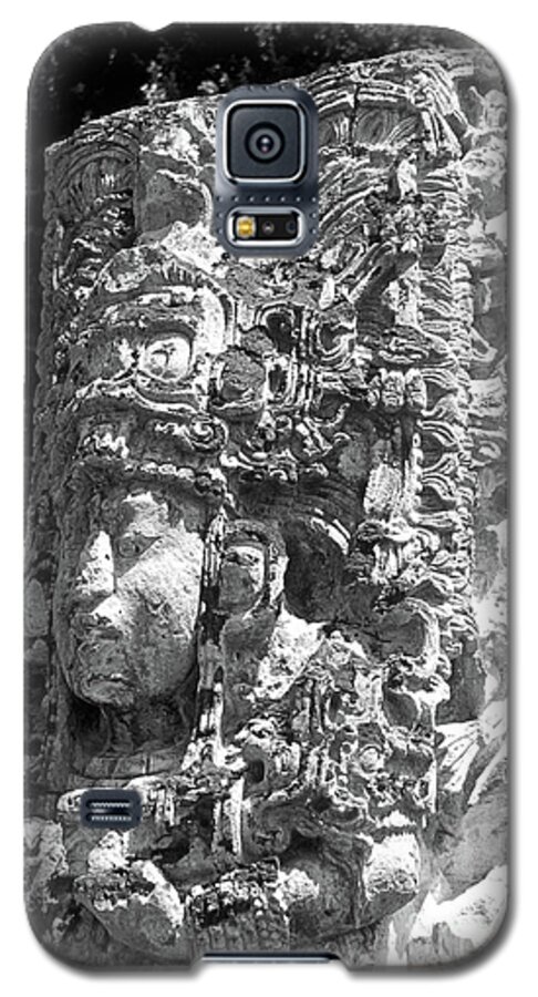 Honduras Galaxy S5 Case featuring the photograph COPAN STELA Honduras by John Mitchell