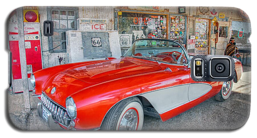 Arizona Galaxy S5 Case featuring the photograph Corvette at Hackberry General Store by Marianne Jensen