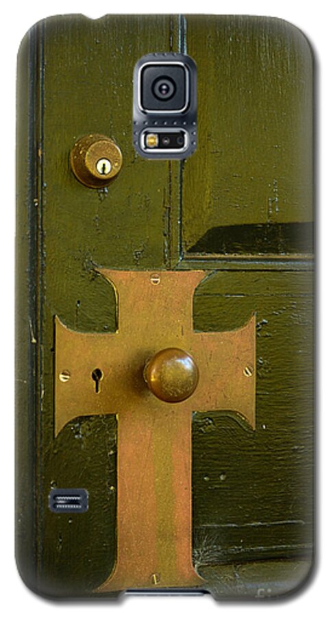 Antique Galaxy S5 Case featuring the photograph Cross Door Plate by Bob Sample