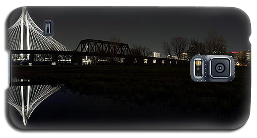 Margaret Hunt Hill Bridge Galaxy S5 Case featuring the photograph Dallas Skyline Hunt Bridge Color by Jonathan Davison