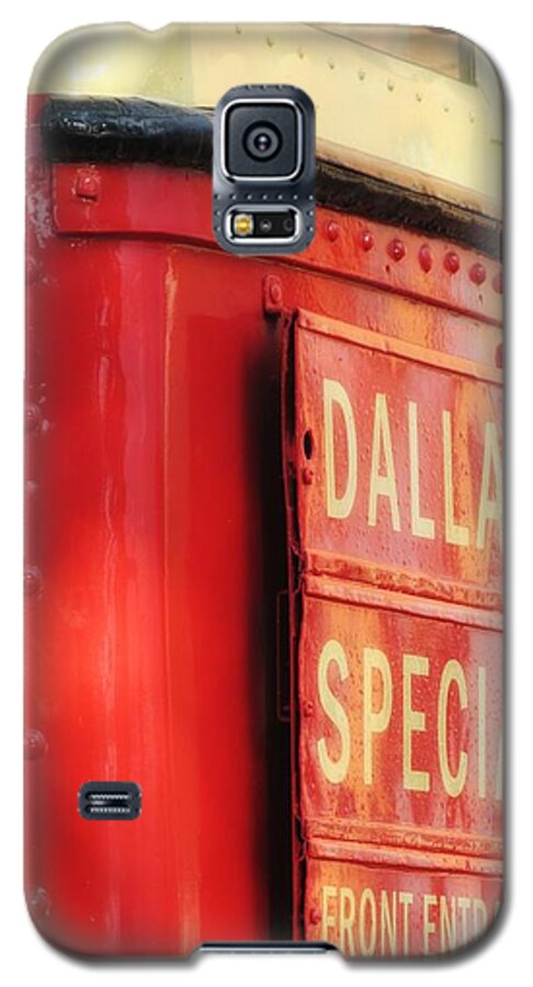 Dallas Galaxy S5 Case featuring the digital art Dallas Special Front Entrance by Alec Drake