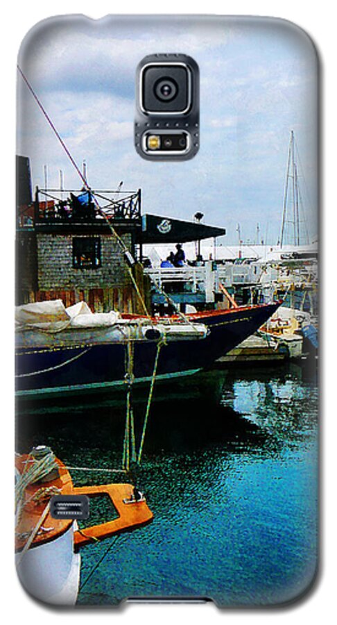 Boat Galaxy S5 Case featuring the photograph Docked Boats in Newport RI by Susan Savad