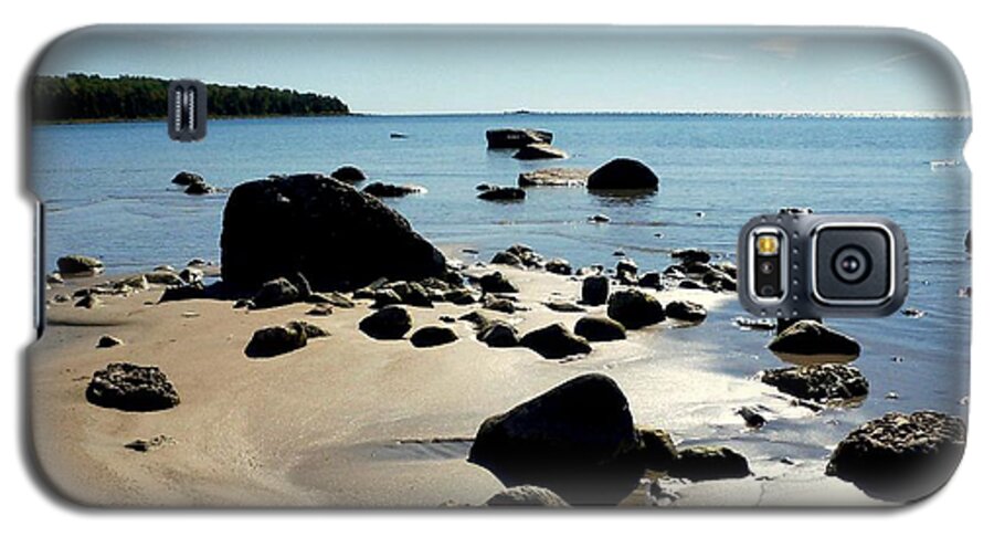 Drummond Island Galaxy S5 Case featuring the photograph Drummond Shore 2 by Desiree Paquette