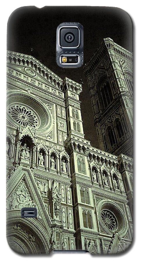 Duomo Di Firenze Photography Galaxy S5 Case featuring the digital art Duomo di Firenze by Delona Seserman