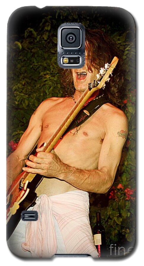 Eddie Van Halen Galaxy S5 Case featuring the photograph Eddie Van Halen by Nina Prommer