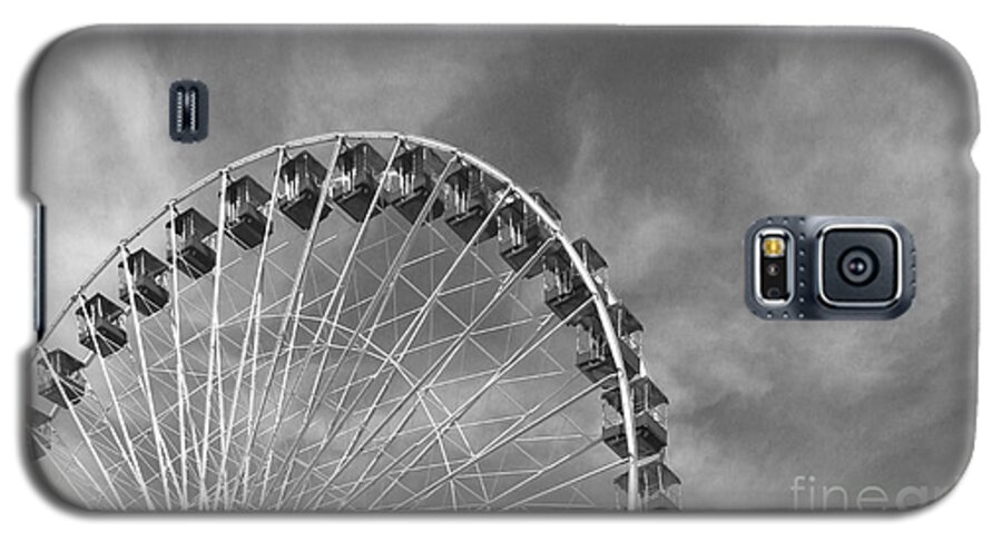 American Galaxy S5 Case featuring the photograph Ferris Wheel Black and White by Arlene Carmel
