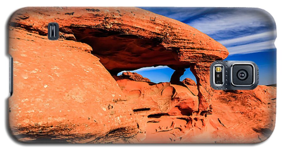 Arches Galaxy S5 Case featuring the photograph Fire Canyon Hideaway by Brenda Giasson