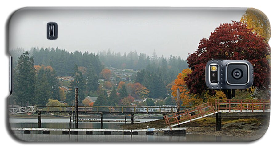 Gig Harbor Galaxy S5 Case featuring the photograph Foggy Day in October by E Faithe Lester