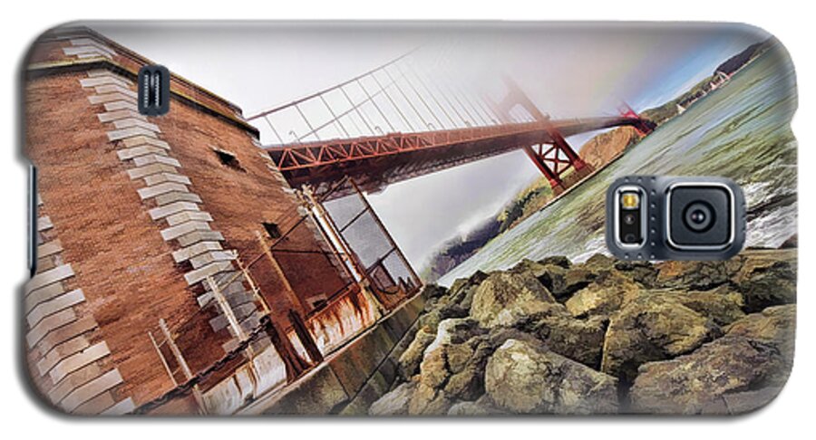 Art Photography Galaxy S5 Case featuring the photograph Foggy Gates by Blake Richards