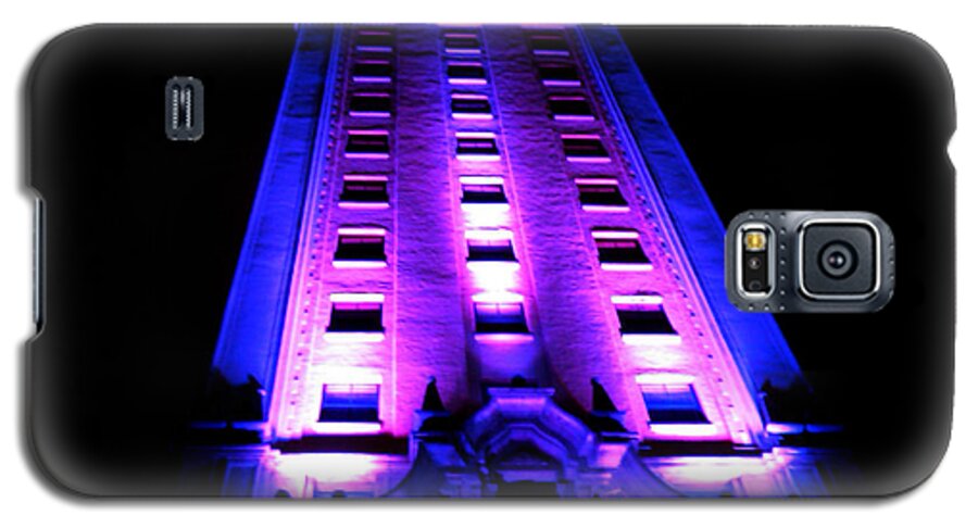 Freedom Tower Galaxy S5 Case featuring the photograph Freedom Tower by Culture Cruxxx