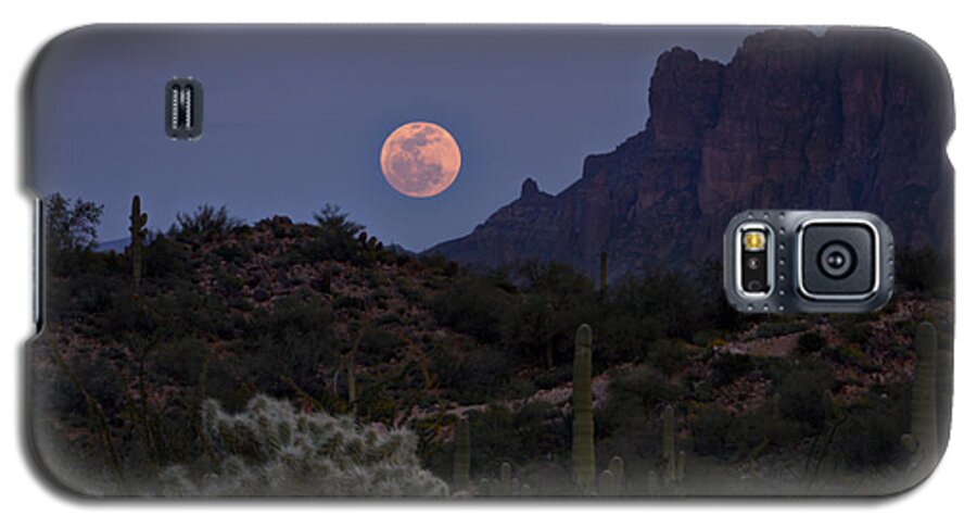 Full Moon Galaxy S5 Case featuring the photograph Full Moon Rising by Saija Lehtonen