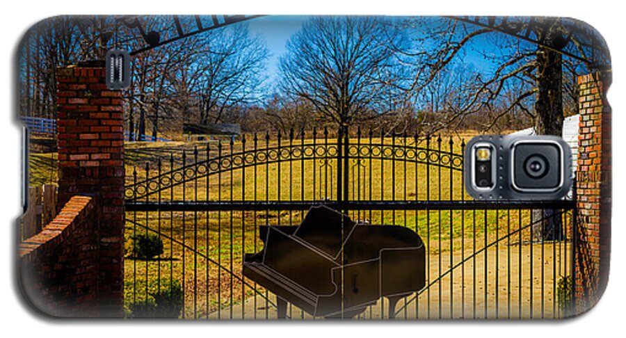 Gate Galaxy S5 Case featuring the photograph Gates of Rock and Roll by Barry Jones