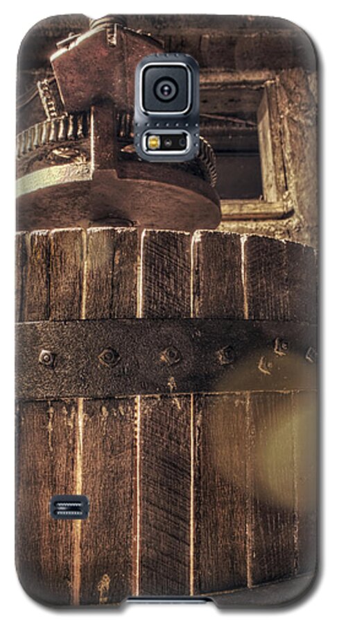 Wine Press Galaxy S5 Case featuring the photograph Grape Press at Wiederkehr by Jason Politte
