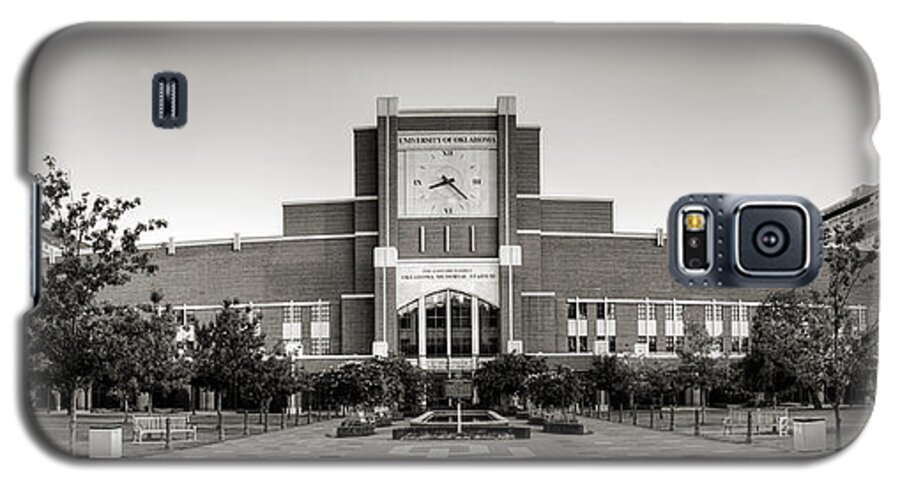 Oklahoma Galaxy S5 Case featuring the photograph Home Of The Sooners II by Ricky Barnard