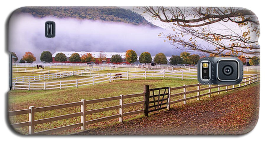 Horse Farm Autumn Galaxy S5 Case featuring the photograph Horse Farm Autumn by Tom Singleton