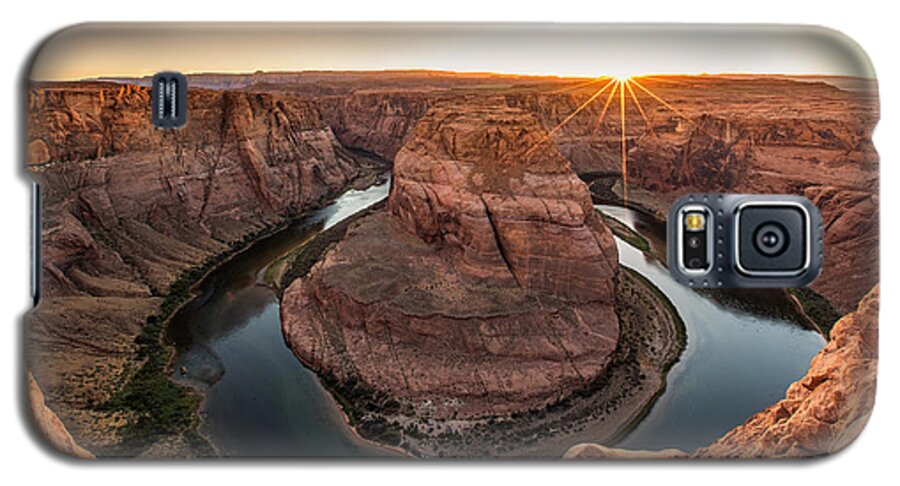 Horseshoe Bend Galaxy S5 Case featuring the photograph Horseshoe Bend by Tassanee Angiolillo