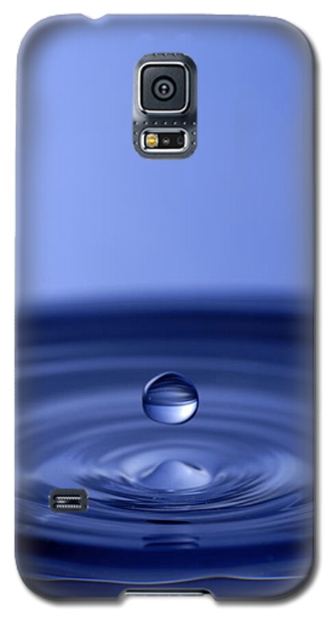 Water Drop Galaxy S5 Case featuring the photograph Hovering Blue Water Drop by Anthony Sacco