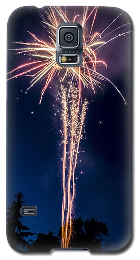1855mm Galaxy S5 Case featuring the photograph Independence Day 2014 7 by Alan Marlowe