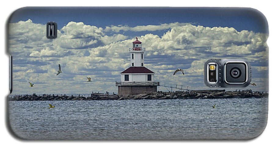Art Galaxy S5 Case featuring the photograph Indian Head Lighthouse on Prince Edward Island No. 058 by Randall Nyhof