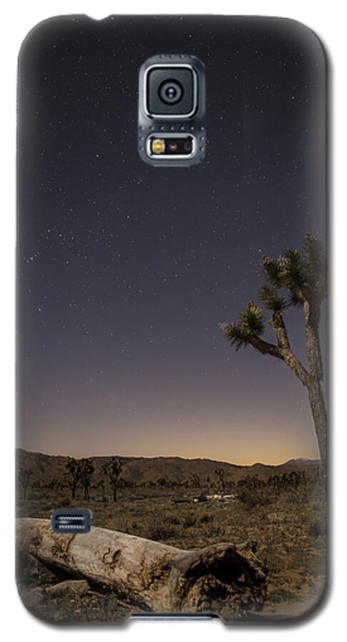 Photography Galaxy S5 Case featuring the photograph Joshua Tree Night 3 by Lee Kirchhevel