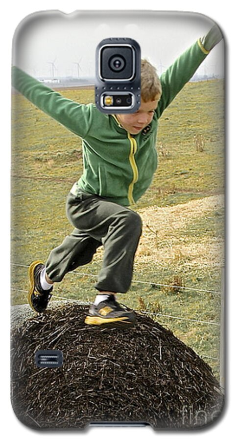 Haystacks Galaxy S5 Case featuring the photograph Jumping Haystacks by Suzanne Oesterling