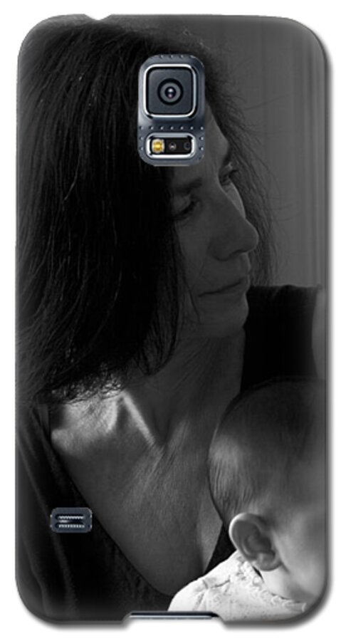 Black And White Galaxy S5 Case featuring the photograph Kiara and her Ami by Joe Schofield