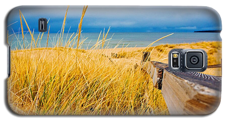 Lake Superior Galaxy S5 Case featuring the photograph Lake Superior Beach by John McGraw
