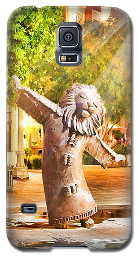 Staley Galaxy S5 Case featuring the photograph Lion Fountain by Chuck Staley