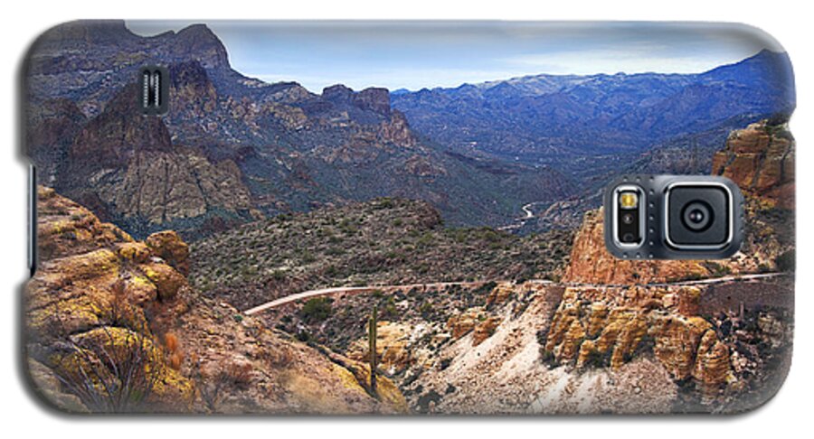 Apache Trail Galaxy S5 Case featuring the photograph Long and Winding Apache Trail by Lee Craig