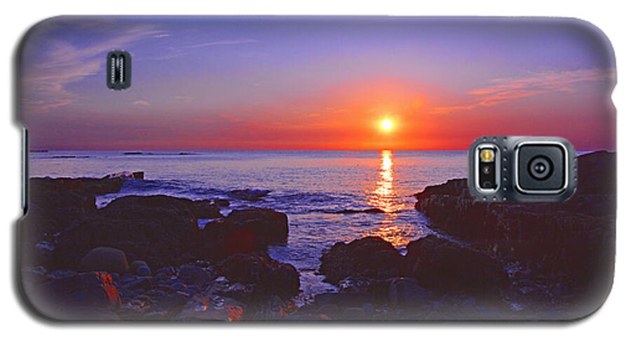 Maine Coast Sunrise Galaxy S5 Case featuring the photograph Maine Coast Sunrise by Raymond Salani III