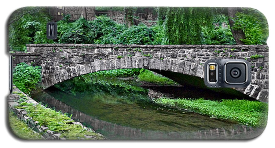 Architecture Galaxy S5 Case featuring the photograph Mill Race Bridge. Hagley Museum. by Chris Kusik