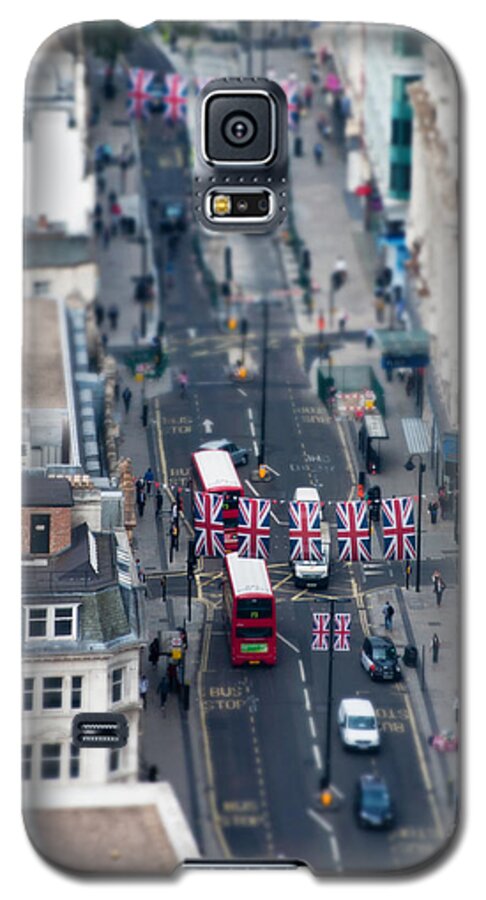 Mini Galaxy S5 Case featuring the photograph Miniature Oxford Street by Matt Malloy