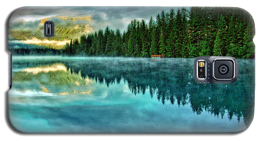 Mist And Moods Of Lake Beauvert - Gregory Mclemore Galaxy S5 Case featuring the photograph Mist and moods of Lake Beauvert by Gregory McLemore 