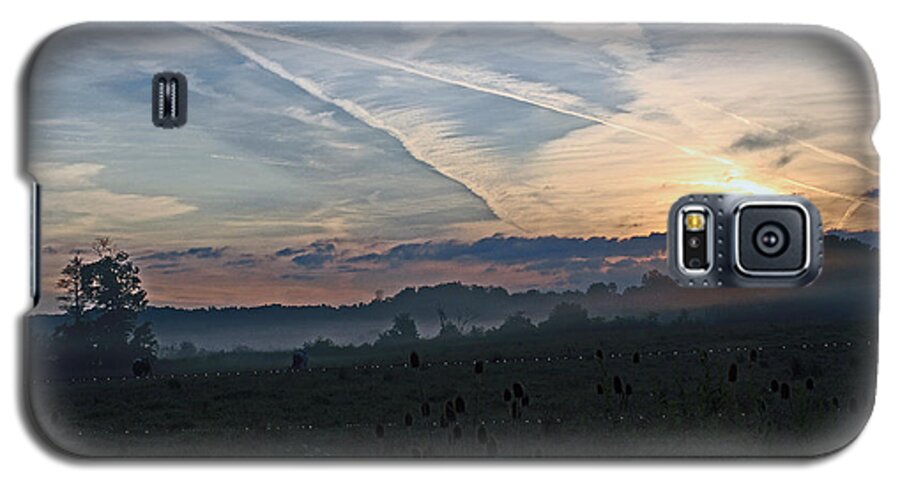 Sunrise Ohio Field Mist Cows Print Galaxy S5 Case featuring the photograph Misty Sunrise by Lila Fisher-Wenzel