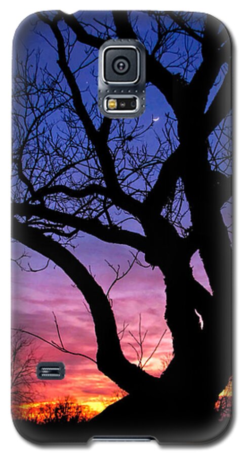 Moon Rise Galaxy S5 Case featuring the photograph Moon Rise by Lucy VanSwearingen