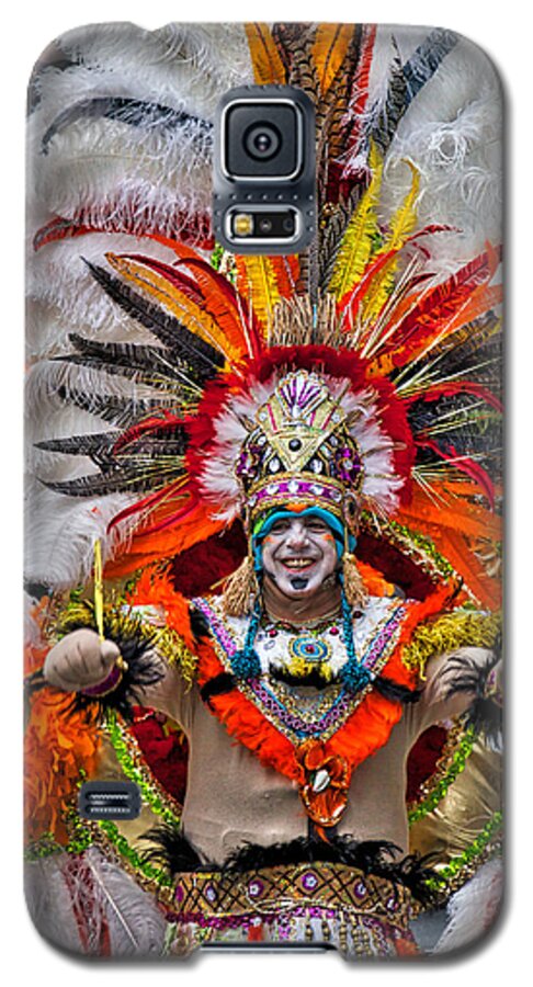 Mummer Galaxy S5 Case featuring the photograph Mummer Wow by Alice Gipson