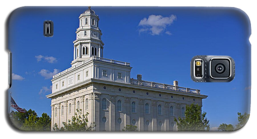 Nauvoo Galaxy S5 Case featuring the photograph Nauvoo Temple by Richard Lynch